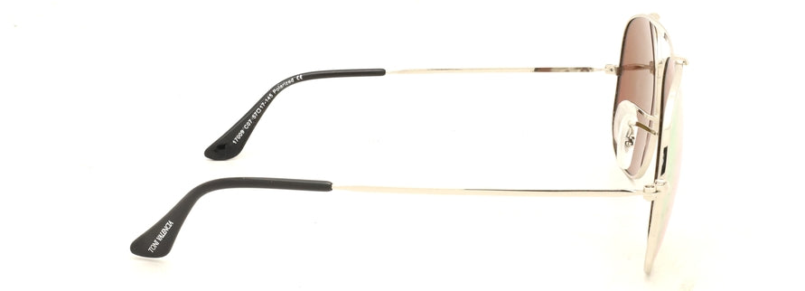 Toni Valencia AK17009